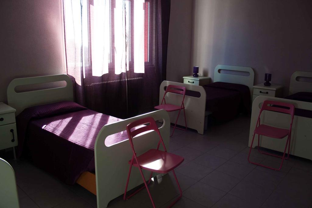 Casa Per Ferie Raggio Di Sole Bed and Breakfast Ceriale Kamer foto