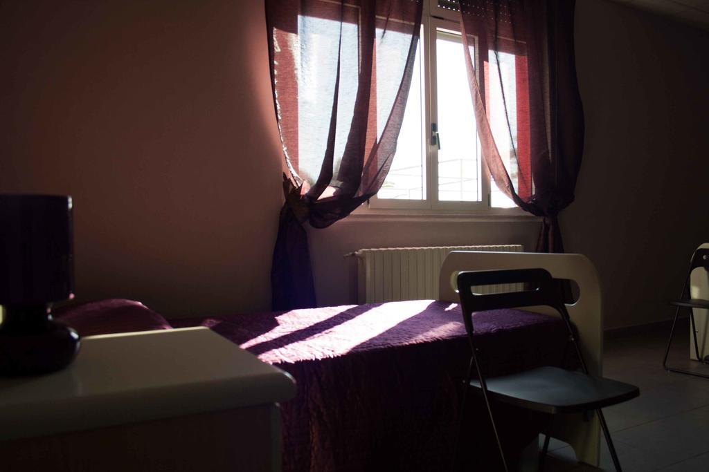 Casa Per Ferie Raggio Di Sole Bed and Breakfast Ceriale Kamer foto